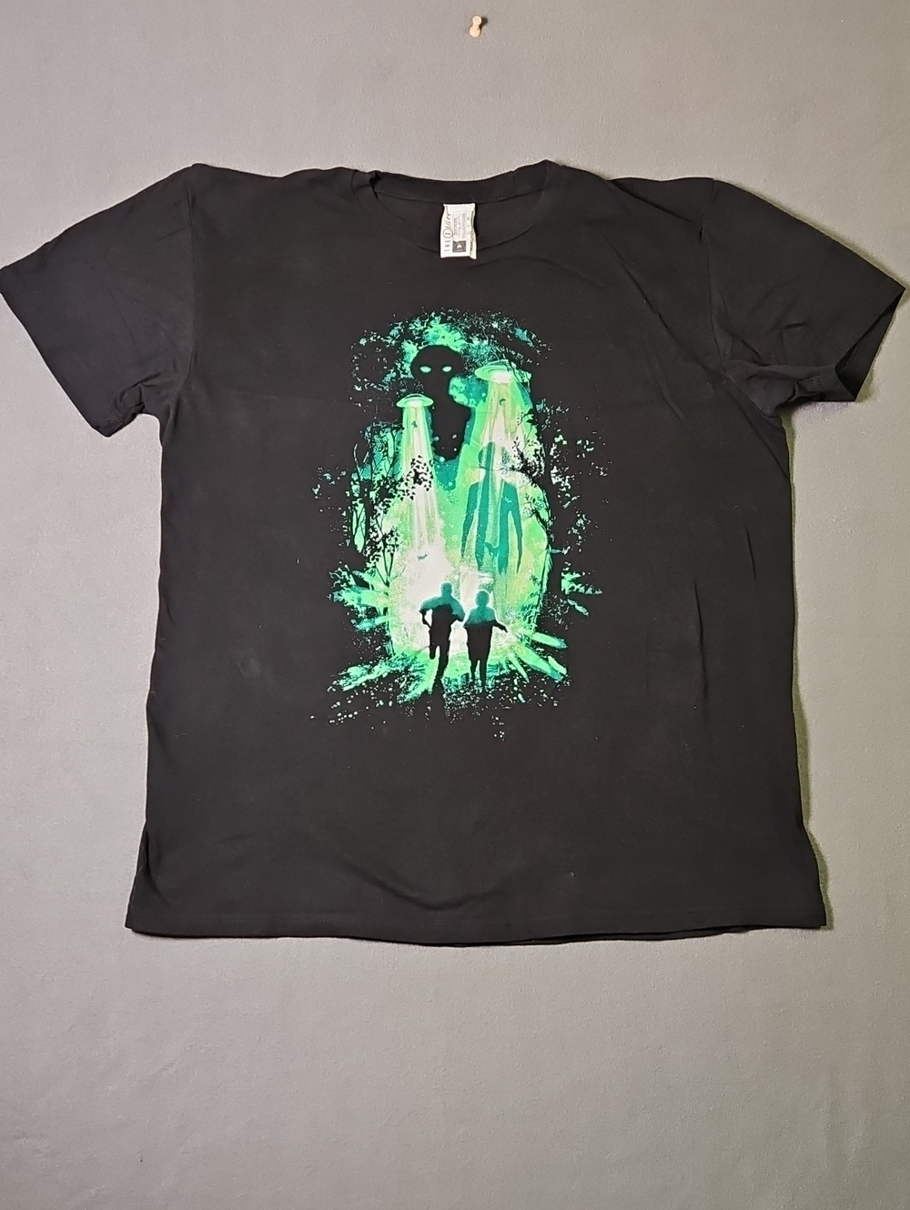 The X-Files "The Day Has Come" Graphic T-Shirt Loot Crate Exclusive
